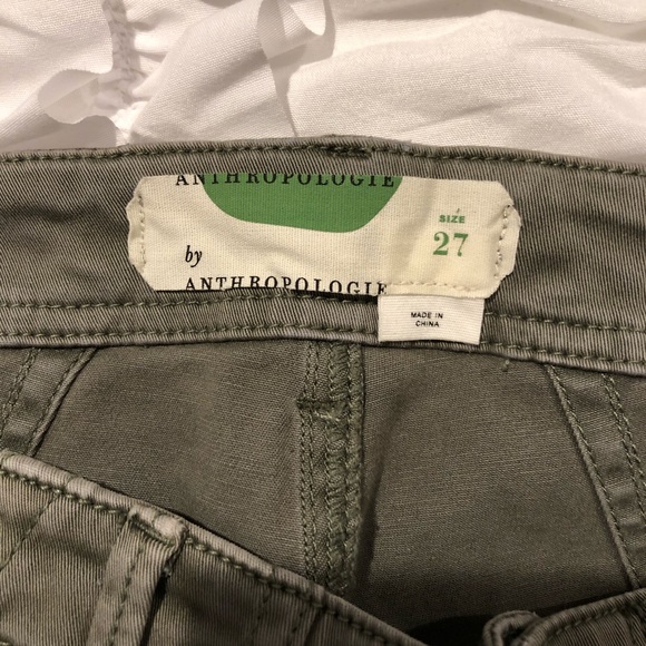 Anthropologie Cropped Cargos - Picture 4 of 4